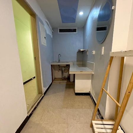 Saipan Well House Hotel Bagian luar foto