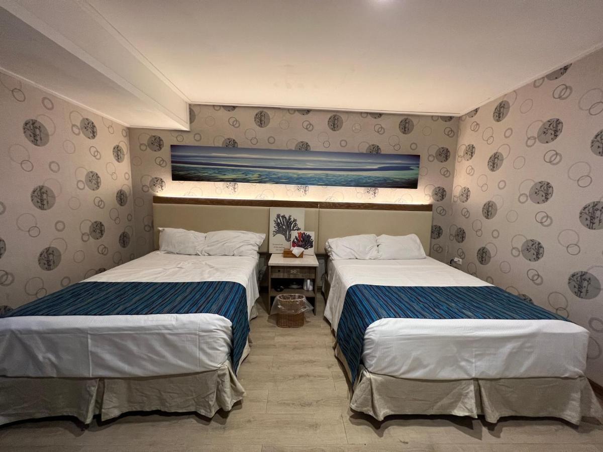 Saipan Well House Hotel Bagian luar foto